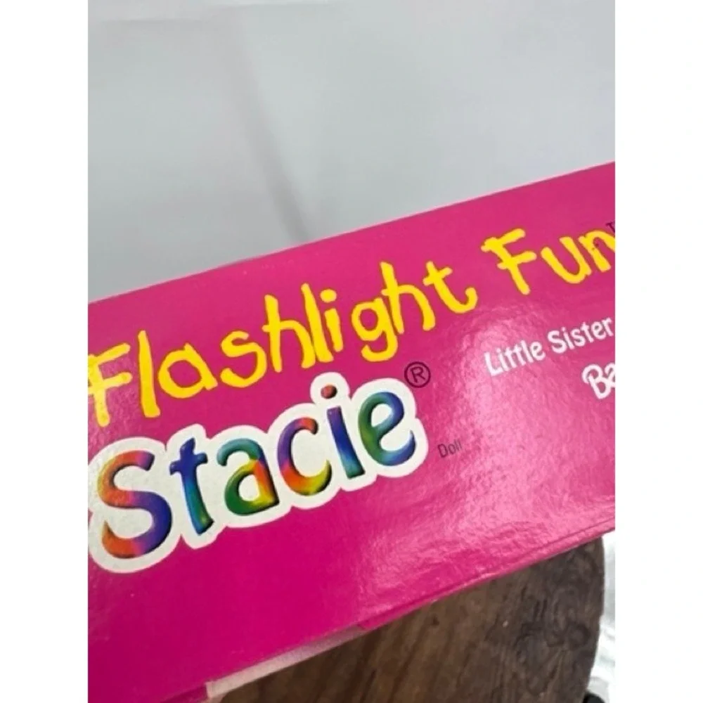 Mattel flashlight fun